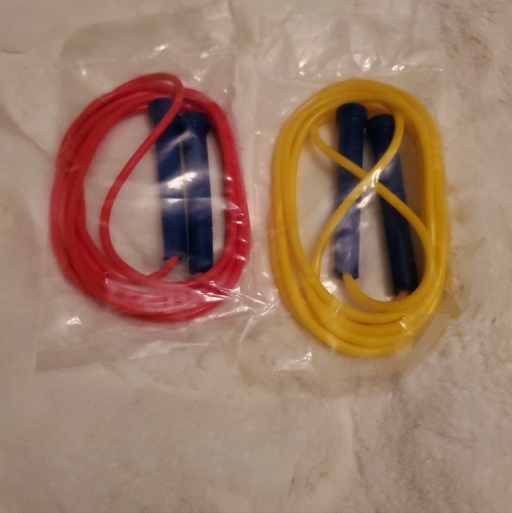 Red and Yellow Jump Ropes 2 Set